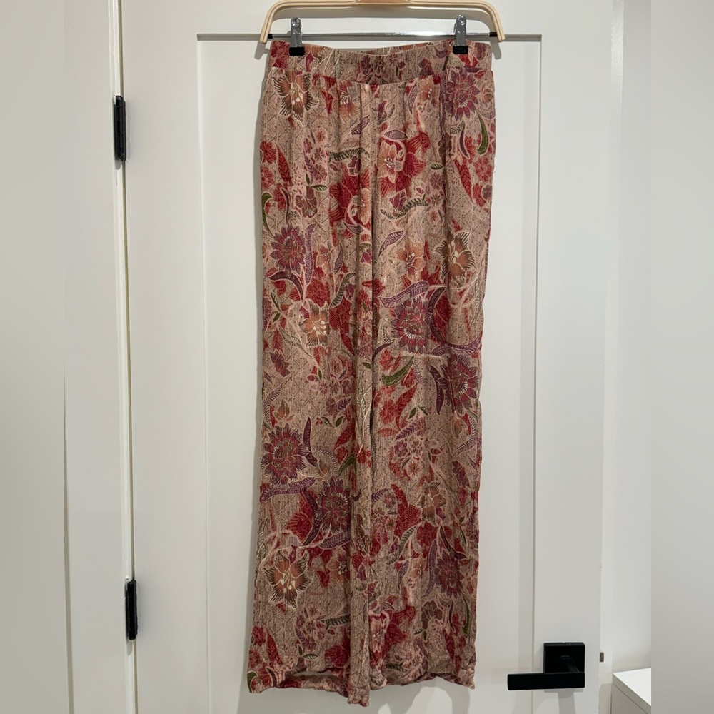 Olivaceous Floral Pants - Medium
